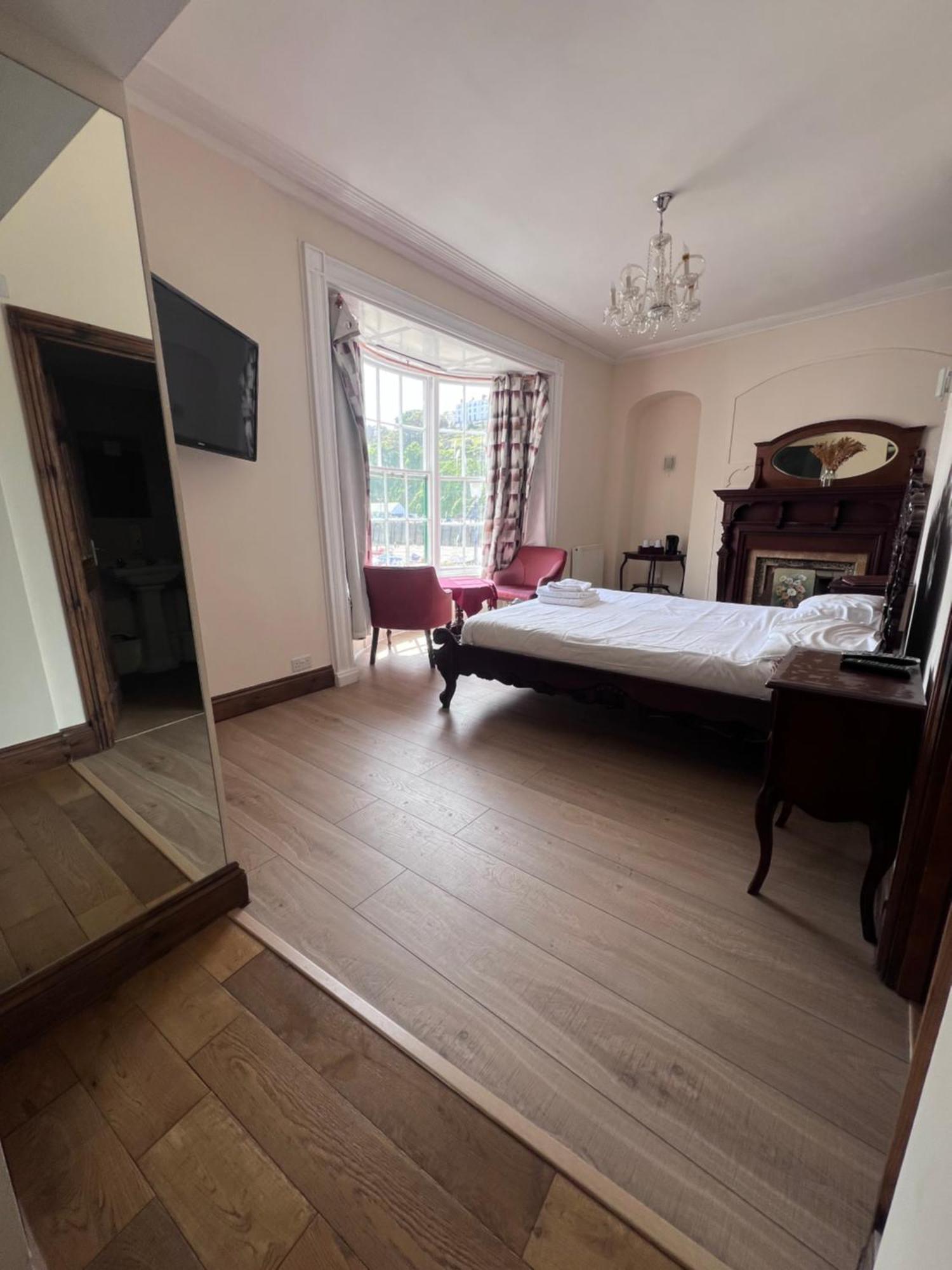 Royal Britannia Hotel Ilfracombe Extérieur photo